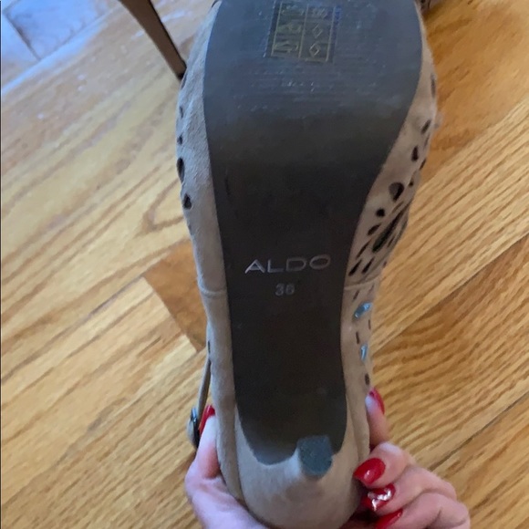 Shoes - Picture 3 of 3